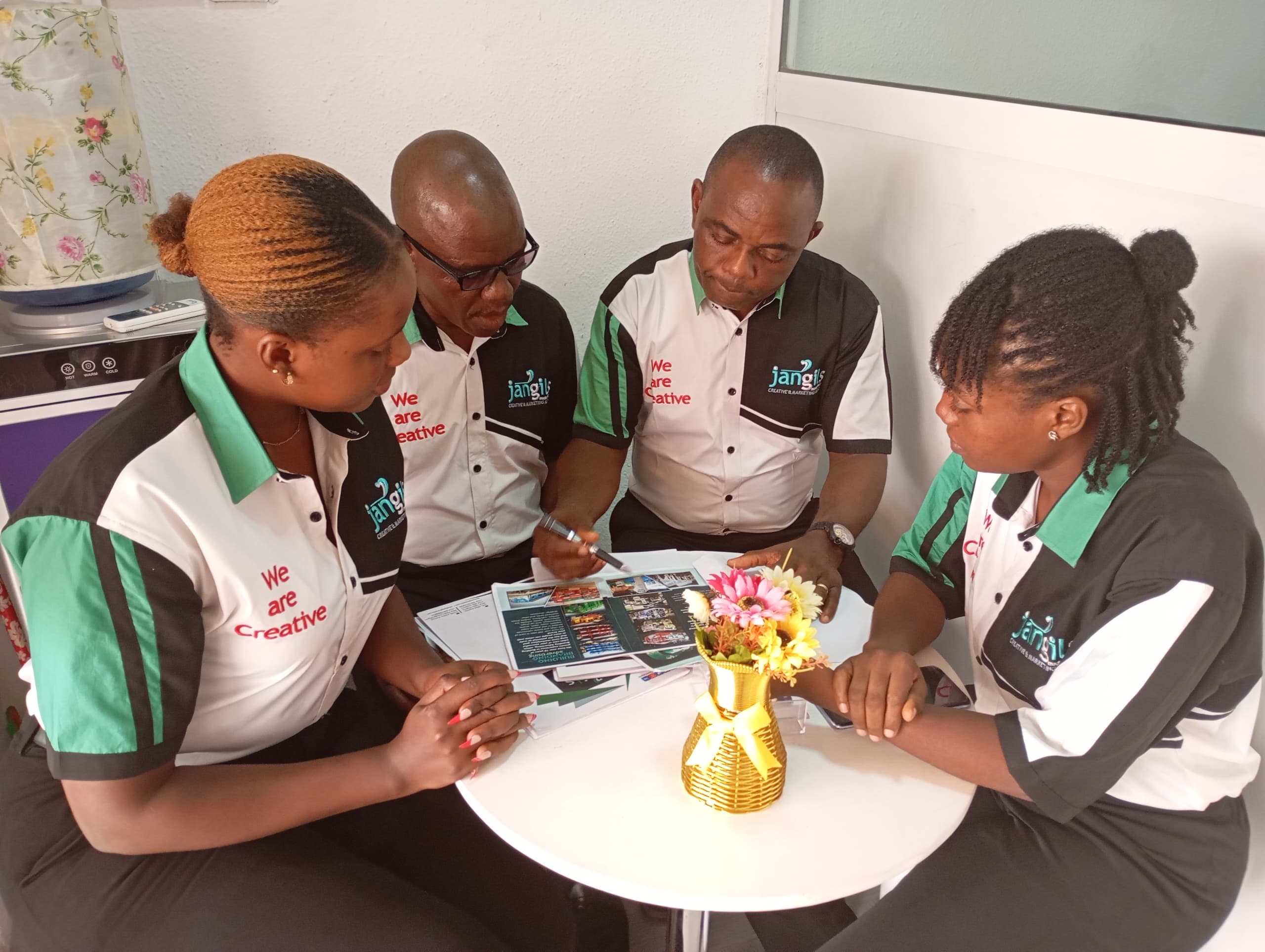 WhatsApp-Image-2025-04-03-at-13.06.25